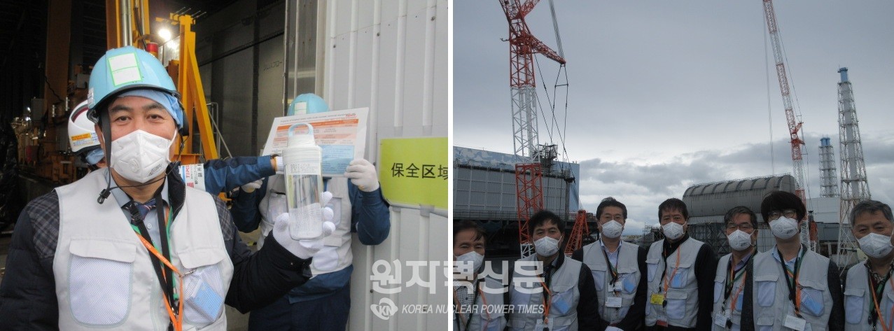 기자가 오염수 탱크에서 유해물질을 걸려낸 처리수를 들고 있다.(사진 왼쪽), 후부시마 원전 시찰단이 후쿠시마 제2원전 앞에서 사진촬영을 하고 있다.(사진 오른쪽)