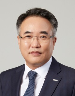 대한전선 대표이사로 내정된 송종민 호반산업 부회장.